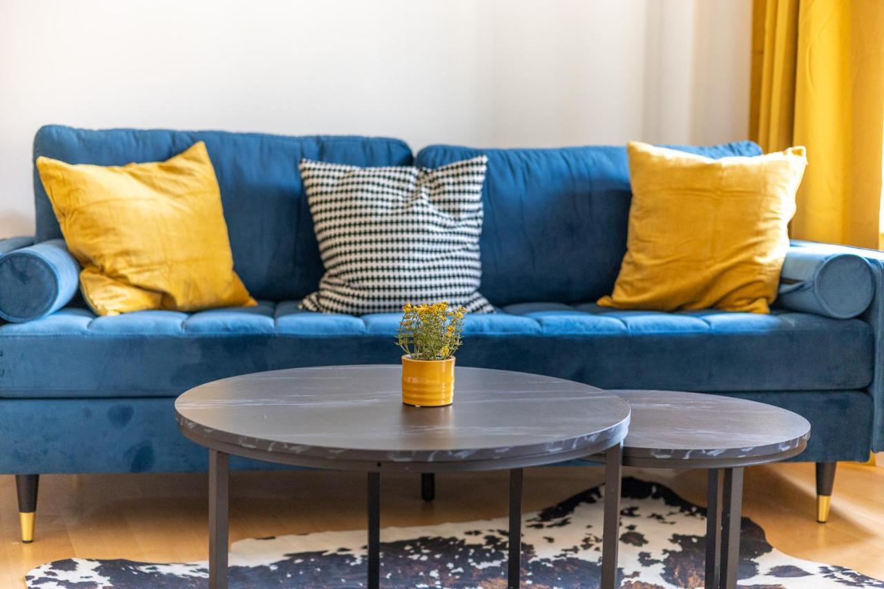 Apartament *Neu* 2 Zi, Offene Kueche, Balkon Pirna Zewnętrze zdjęcie